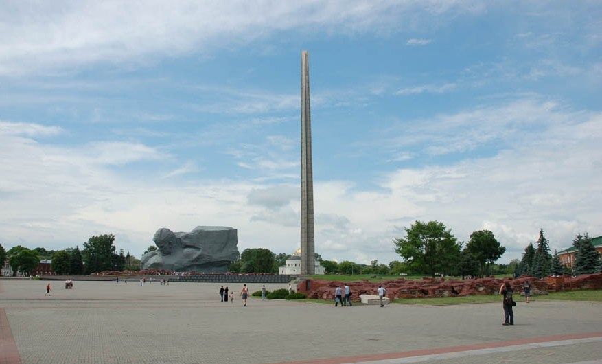 Мемориальный комплекс «Брестская крепость — герой»